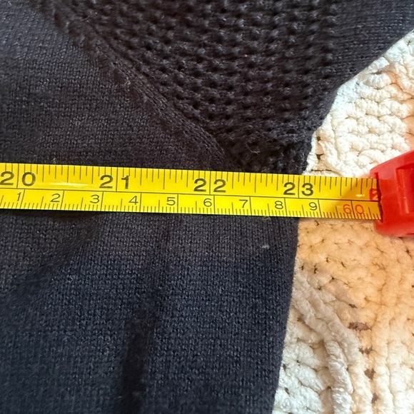 Lisa Todd Black Sweater with Colorful Pineapple Design size 1X - Picture 10 of 11